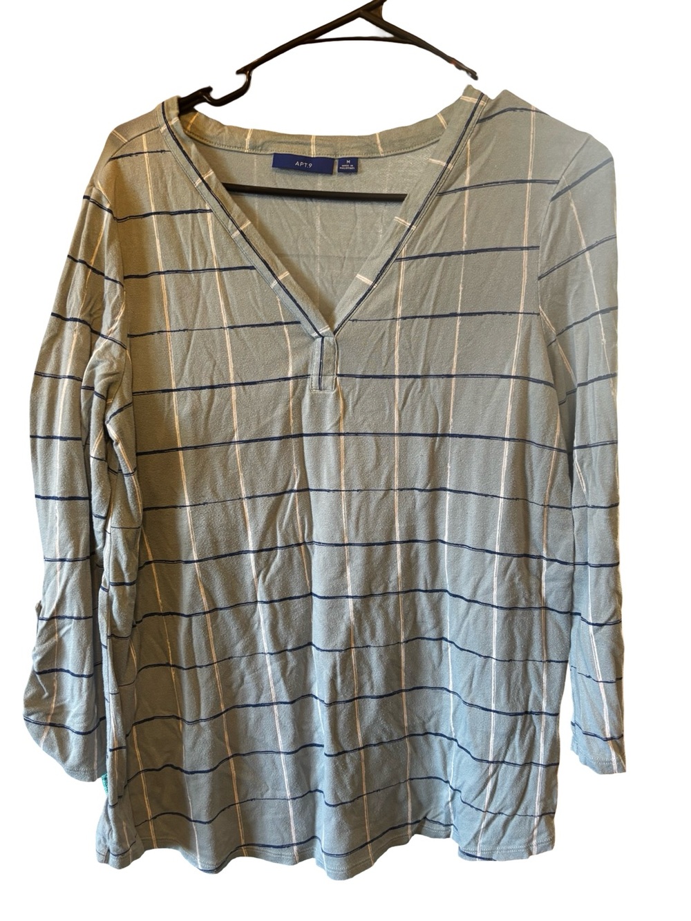 Apt. 9 Pale Blue V‑Neck Long Sleeve Top with Navy Stripes
